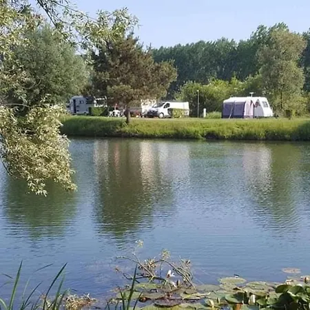 Zecamping 3 Pet Friendly Avec Acces Direct A La Base De Loisir Parque de Campismo