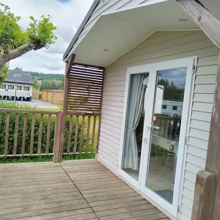 Parque de Campismo Zecamping 3 Pet Friendly Avec Acces Direct A La Base De Loisir Arques-la-Bataille