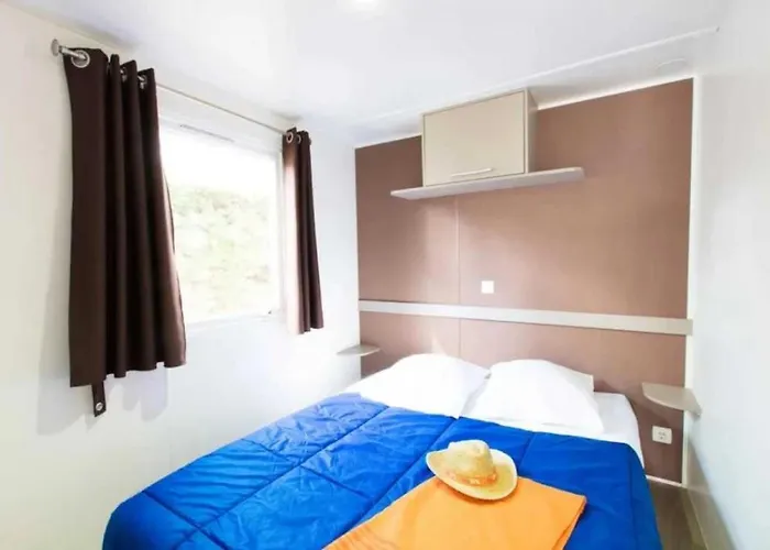 3 Etoiles - Efb0hg Arques-la-Bataille